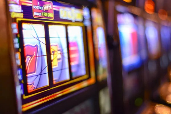 popcat mobile app interface showing live-dealer table list and deposit methods